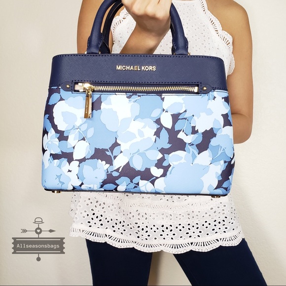 NWT Michael Kors Xs Hailee Satchel Crossbody Navy - Picture 3 of 8